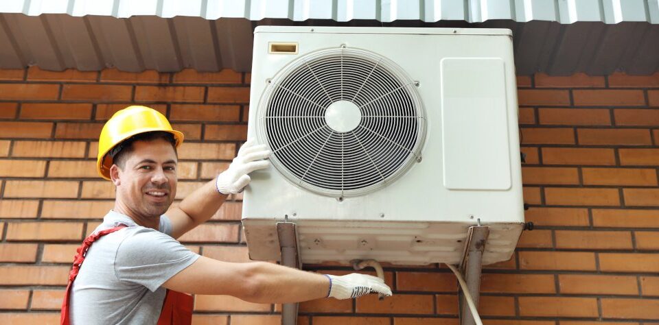 come installare correttamente un condizionatore su una facciata dell'edificio